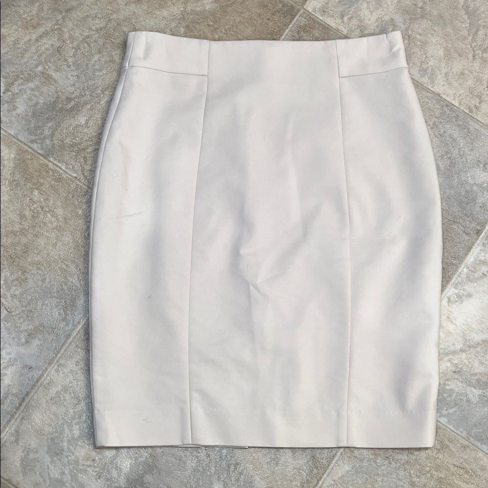 H&M Cream Pencil Skirt